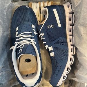 On Running Cloud Denim Shoe